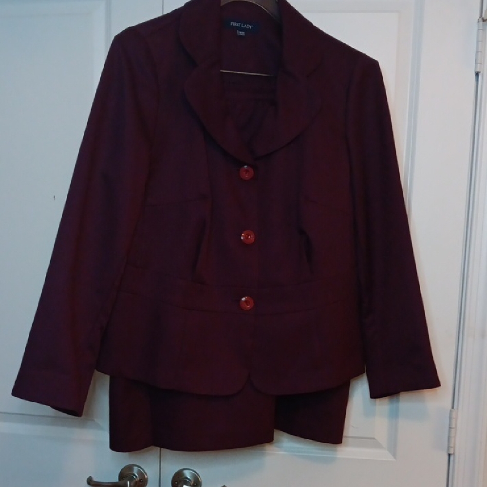 First Lady Women's Grape 2pc. Skirt Suit, Sz. 16W